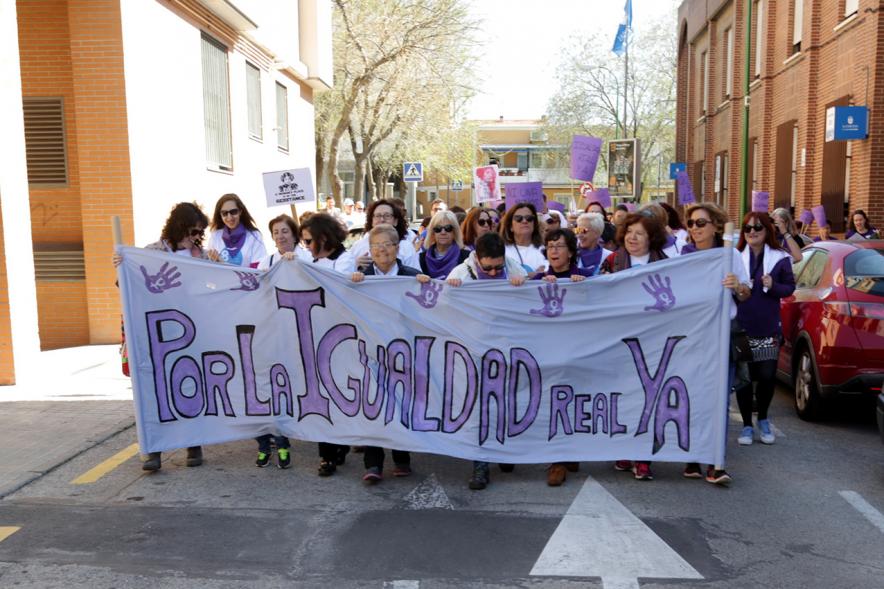 Manifestación por la Igualdad Real Ya - Cabecera de la manifestación.