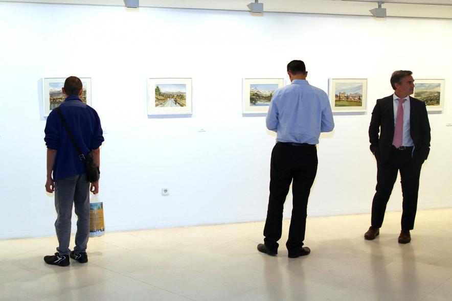 Asistentes a la Inauguración Exposición de Maribel Flórez.
