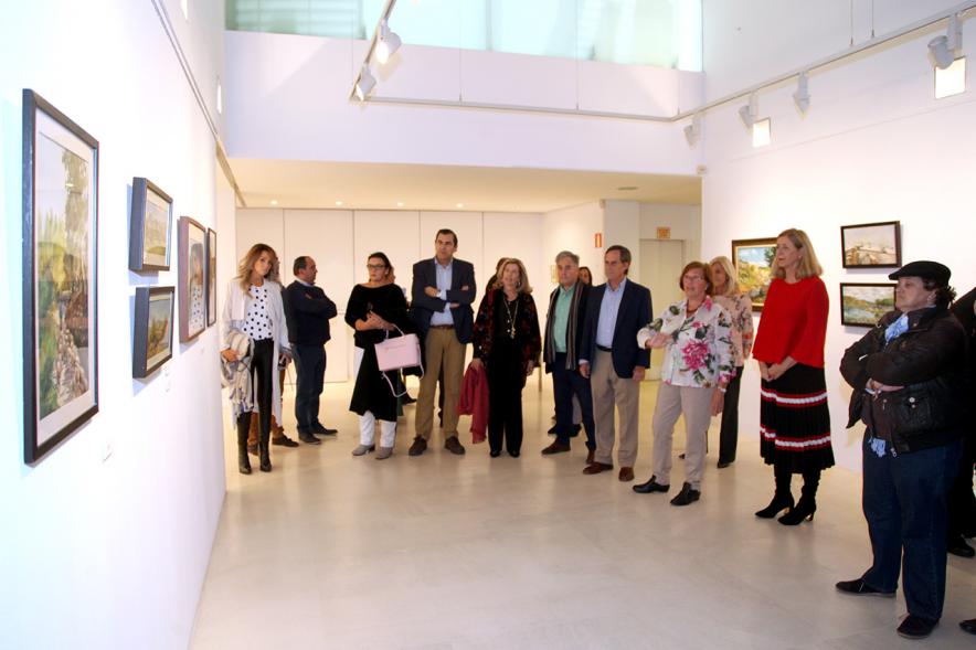 Vista general de los asistentes a la Inauguración Exposición de Maribel Flórez 