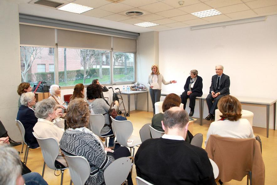 Expo y Charla Historias que Cambian la Historia de la Fundación Mary Ward - Vista de la sala.