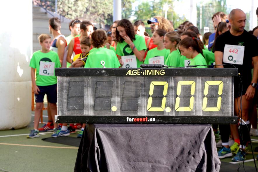 Vª Carrera Solidaria Fundación Mary Ward - Imagen de momentos de la carrera.