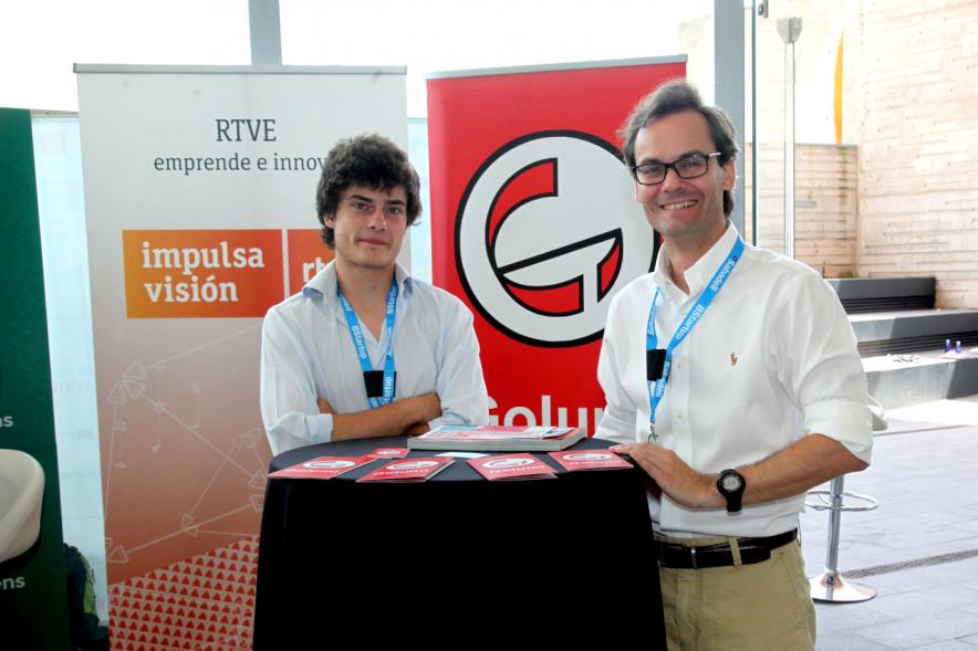 Media StartUps Alcobendas - Imagen de los representantes de una empresa.