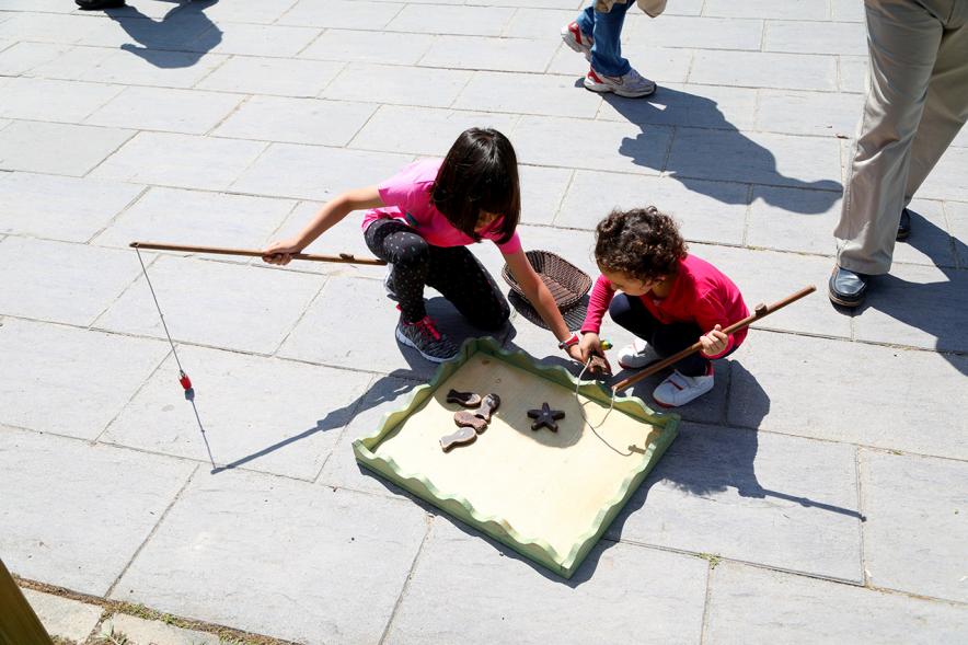 Día del Medio Ambiente 2018 - Imagen de dos niños pintando.