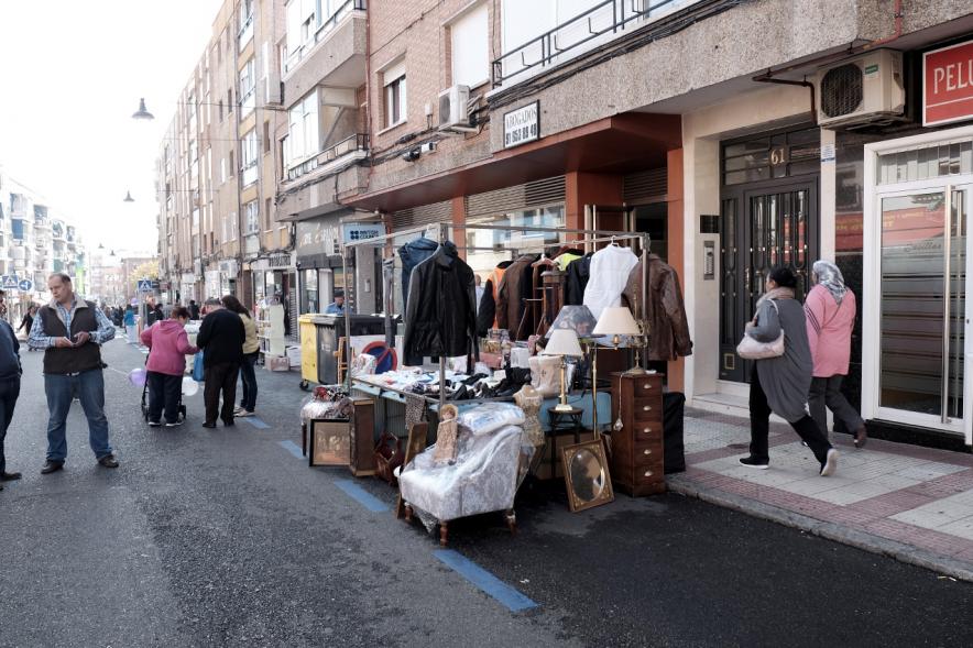 Mercadillo de la Calle Constitución - Un puesto del mercadillo.