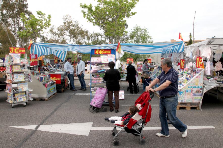 Entrega de Nuevas Licencias a Puestos en el Mercadillo -  Los nuevos puestos del mercadillo.