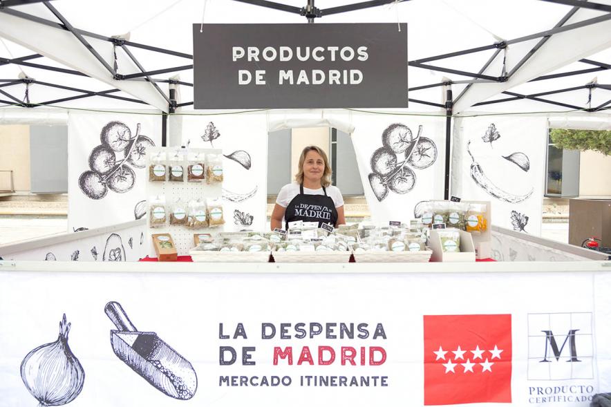Puesto de especias, procedencia Madrid.