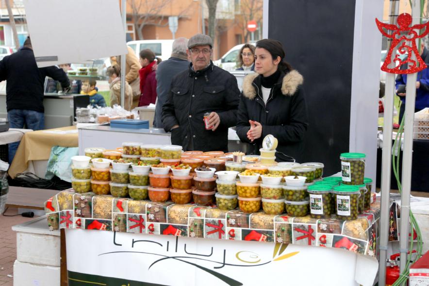 Puesto de aceitunas. 