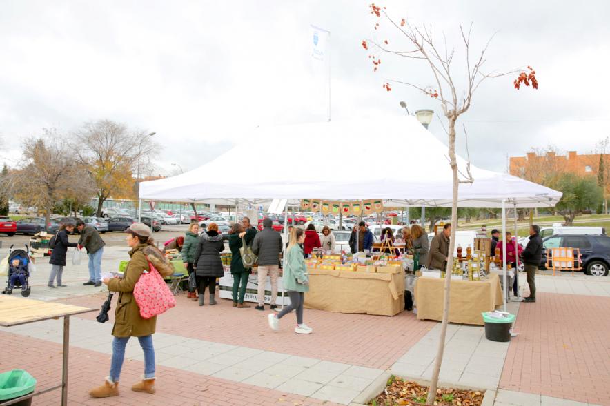 Vista general de los puestos. Mercado Agroecológico - 2019
