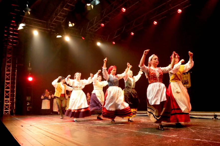 Baile típico. Mercau Astur 2019 