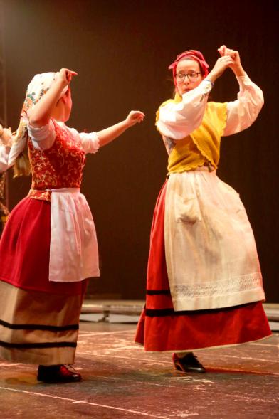 Baile típico. Mercau Astur 2019 