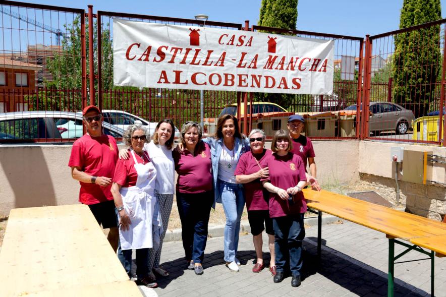 Concejala Paloma Cano Suarez y participantes al evento.  2019
