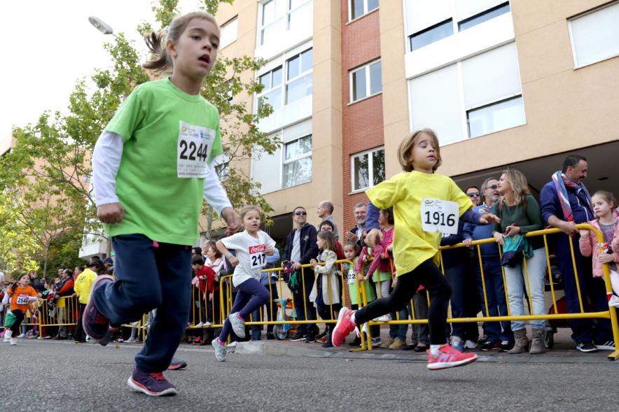 Milla Escolar 2016 -  Los corredores.