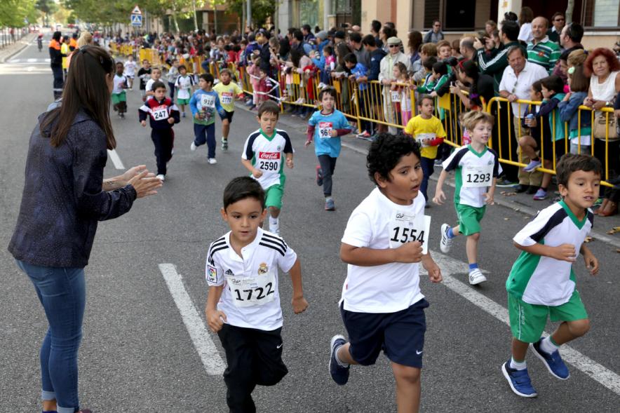 Milla Escolar 2016 -  Los corredores.