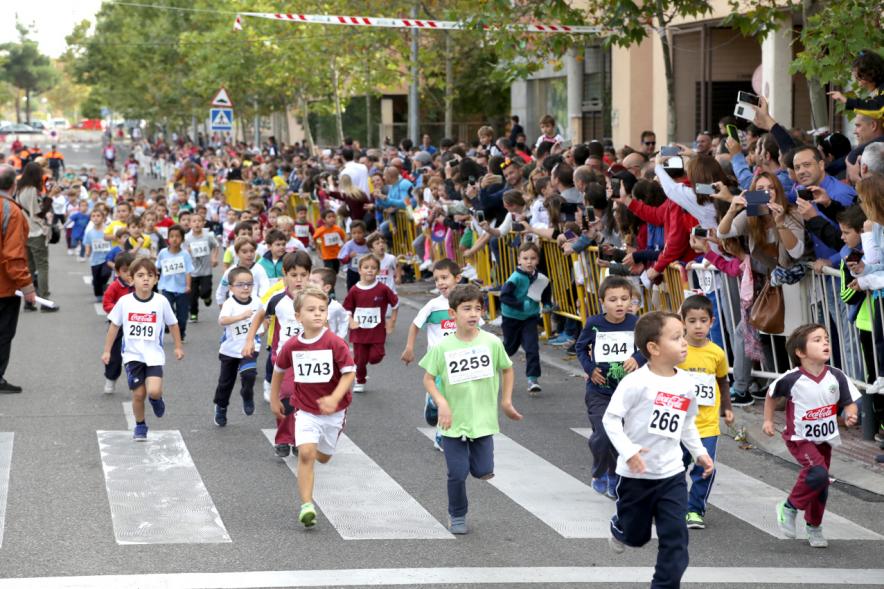 Milla Escolar 2016 - Los corredores.