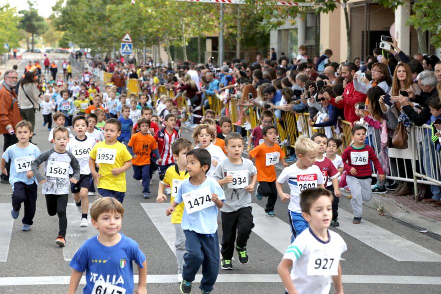 Milla Escolar 2016 - Los corredores.