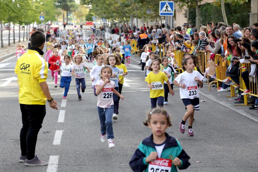 Milla Escolar 2016 - Los corredores y  las asistencias.