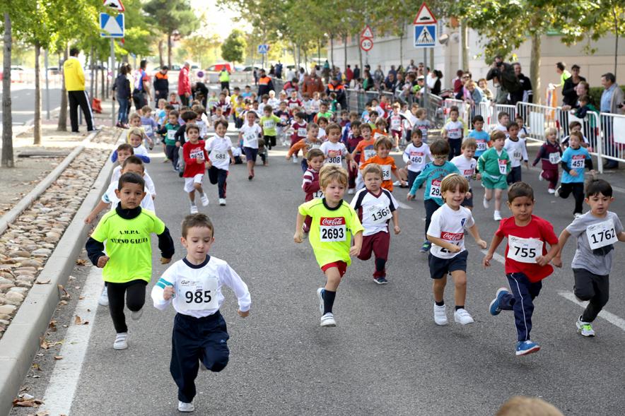 Milla Escolar 2016 -   Los corredores.