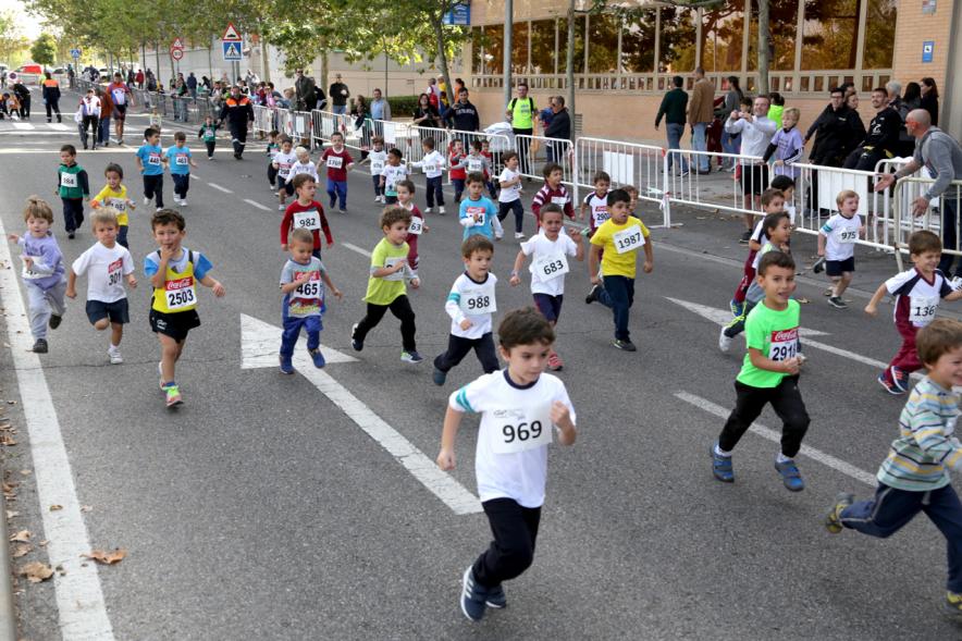 Milla Escolar 2016 -  Los corredores.