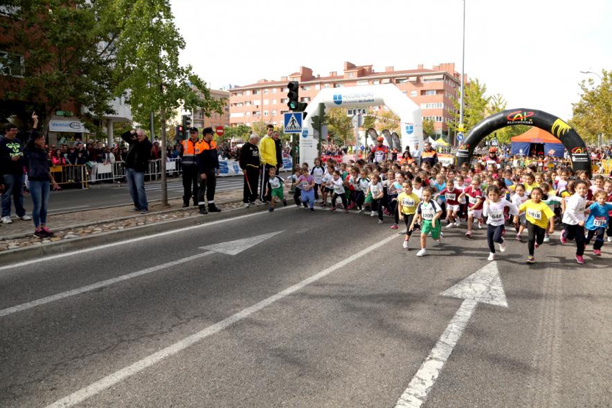 Milla Escolar 2016 -  Salida de la carrera.