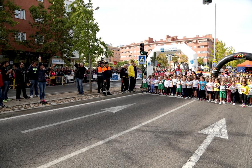 Milla Escolar 2016 - Salida de la carrera.
