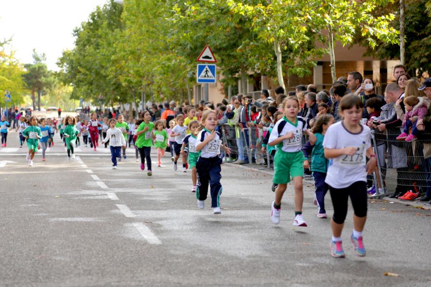 Milla Escolar 2018 - Imagen de los corredores infantiles.
