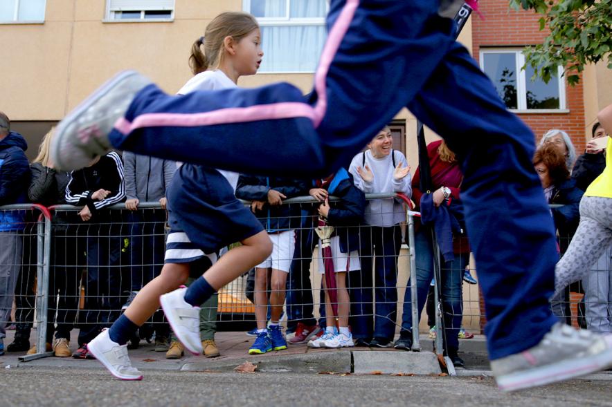 Milla Escolar 2018 - Primer plano de los niños corriendo.
