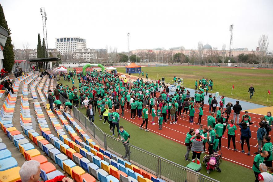 Polideportivo José Caballero. Corredores. Minimaratón Lucha contra el Cáncer -2020