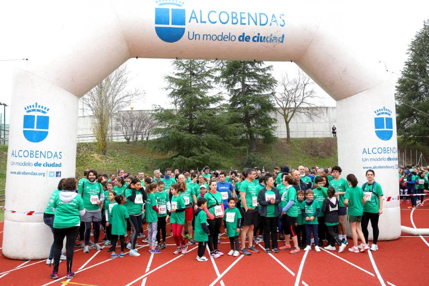 Corredores. Minimaratón Lucha contra el Cáncer - 2020