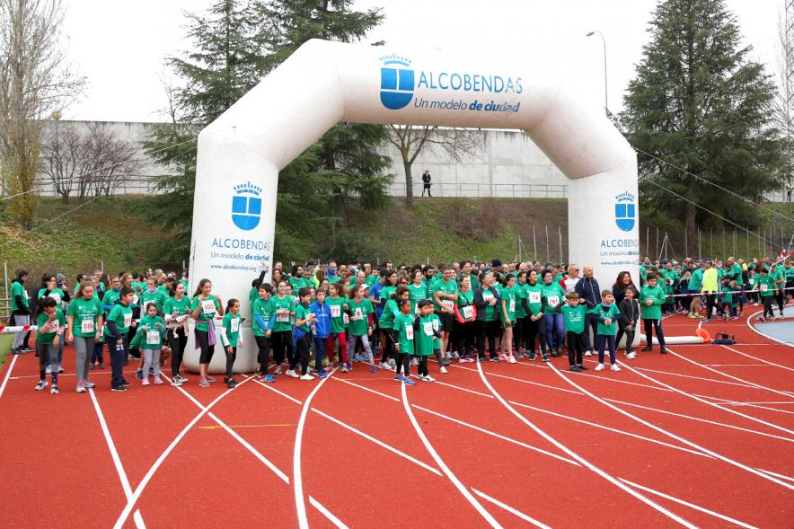 Corredores. Minimaratón Lucha contra el Cáncer - 2020