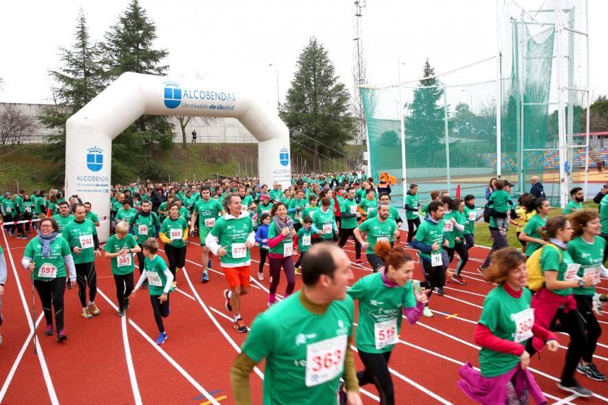 Corredores. Minimaratón Lucha contra el Cáncer - 2020