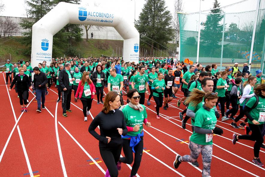 Corredores. Minimaratón Lucha contra el Cáncer - 2020