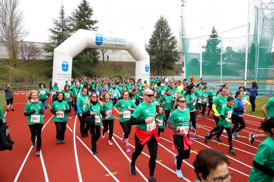 Corredores. Minimaratón Lucha contra el Cáncer - 2020
