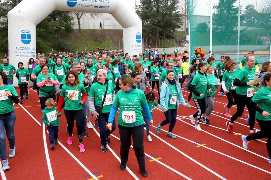 Corredores. Minimaratón Lucha contra el Cáncer - 2020