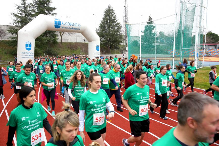 Corredores. Minimaratón Lucha contra el Cáncer - 2020