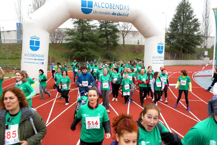Corredores. Minimaratón Lucha contra el Cáncer - 2020