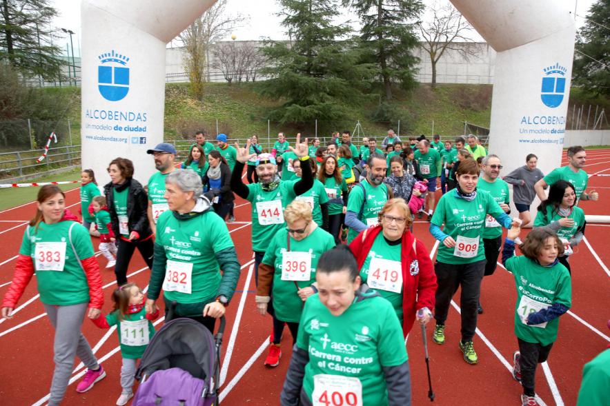 Corredores. Minimaratón Lucha contra el Cáncer - 2020
