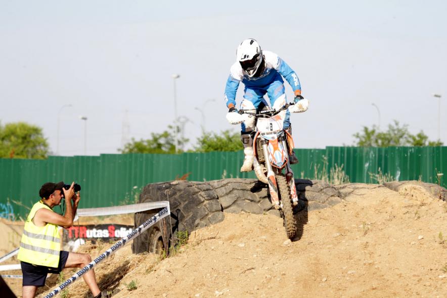 IVº Superenduro de Alcobendas de Motocross -  Un corredor.