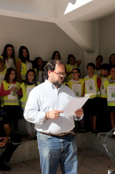 Lectura del Manifiesto y Actividades de la Semana de la Movilidad - Concejal lee el manifiesto. 