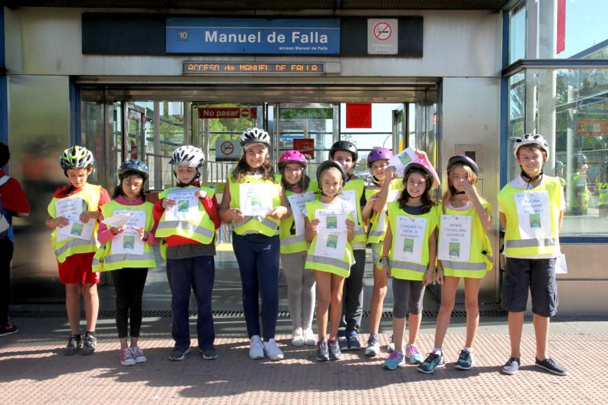 Lectura del Manifiesto y Actividades de la Semana de la Movilidad -  Los participantes.