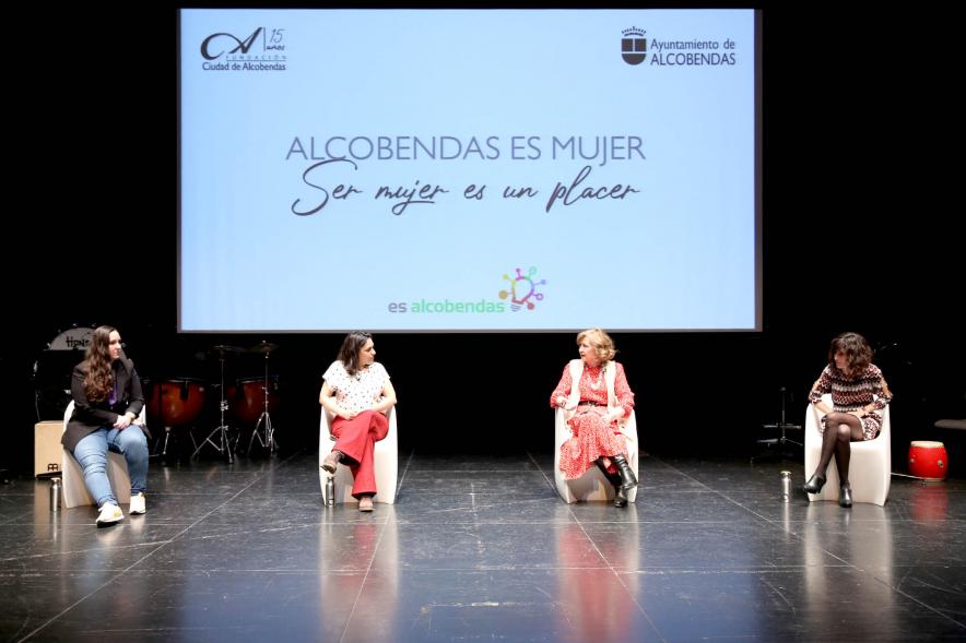 Día Internacional de la Mujer "Ser Mujer es un Placer" - 2021