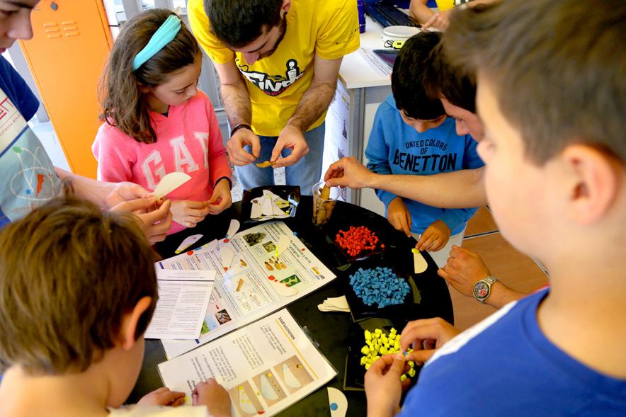 Finde Científico en MUNCYT - Imagen de participantes infantiles.