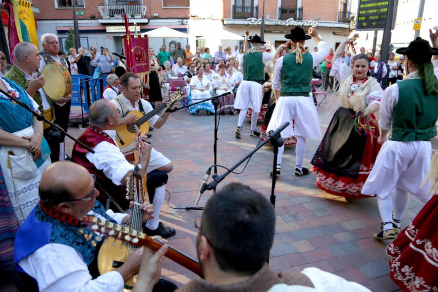 Orquesta y baile típico. Semana Cultural de la Casa de Murcia -2019