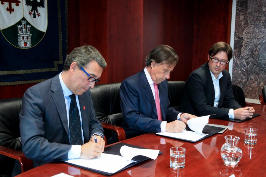 Momento de la firma