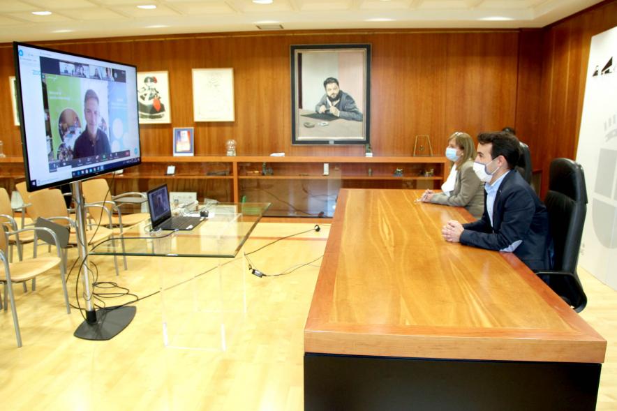 Concejales Roberto Fraire y Mónica Sánchez. Networking Virtual Reconecta Alcobendas -2020
