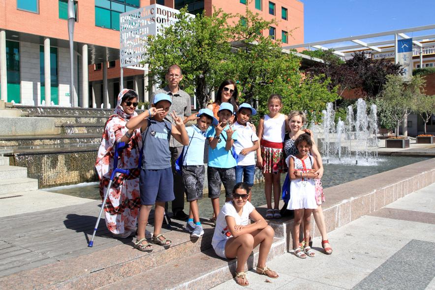 Recepción de Niños Saharauis -  Los niños con los coordinadores.