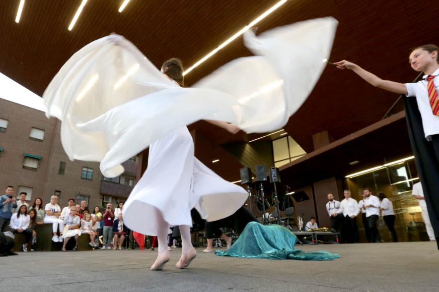 Actuación de danza inspirada en Harry Potter