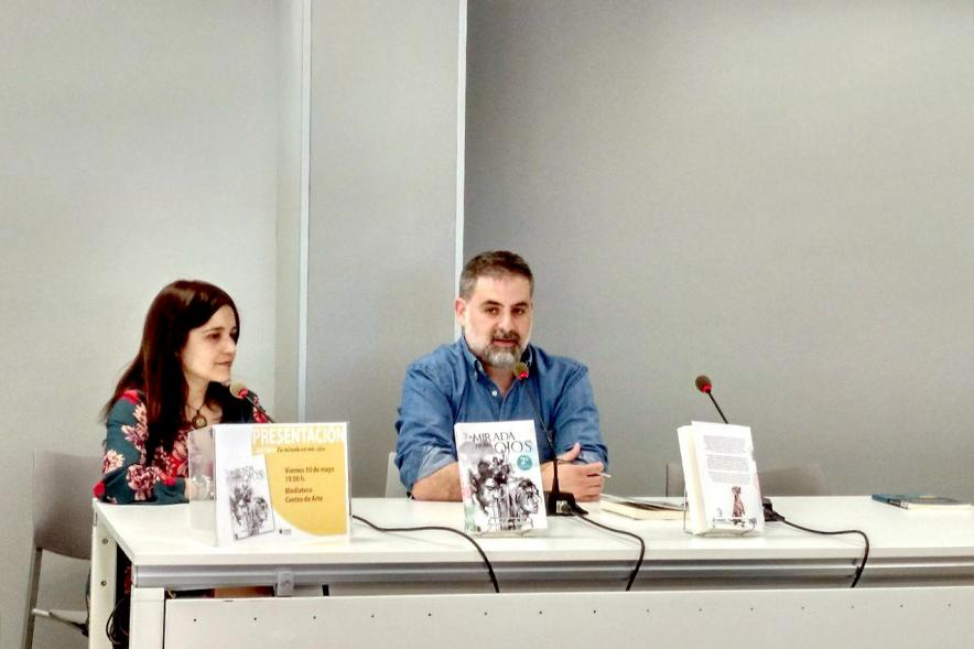  Nacho López Llandres (escritor) en la presentación de su libro.