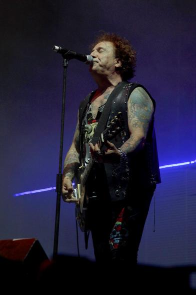 Guitarrista durante el concierto