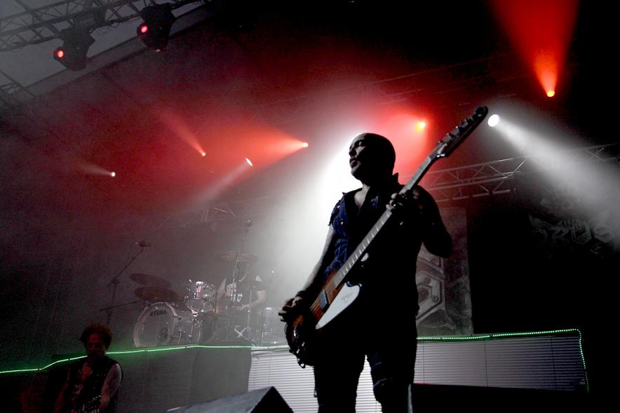 Guitarrista en el escenario