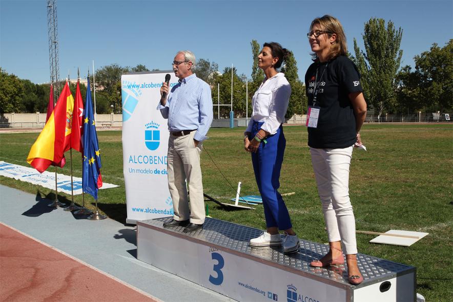 Clausura Olimpiadas Solidarias de Telefónica - Desde el pódium las autoridades.